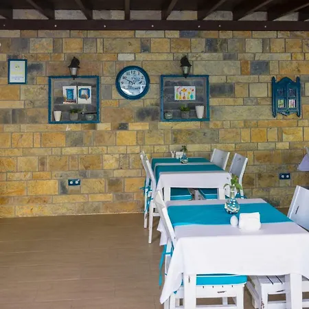Cotton Boutique Hotel 3* גומבט