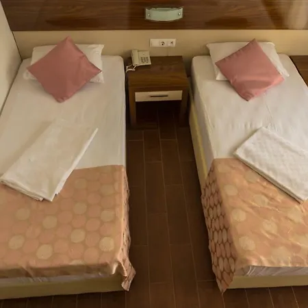Cotton Hotel 3*